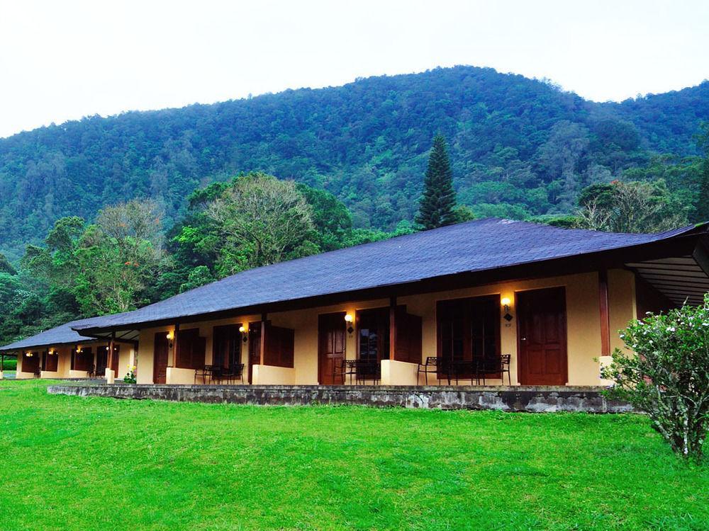 Bali Handara Kosaido Country Club Hotel 3*