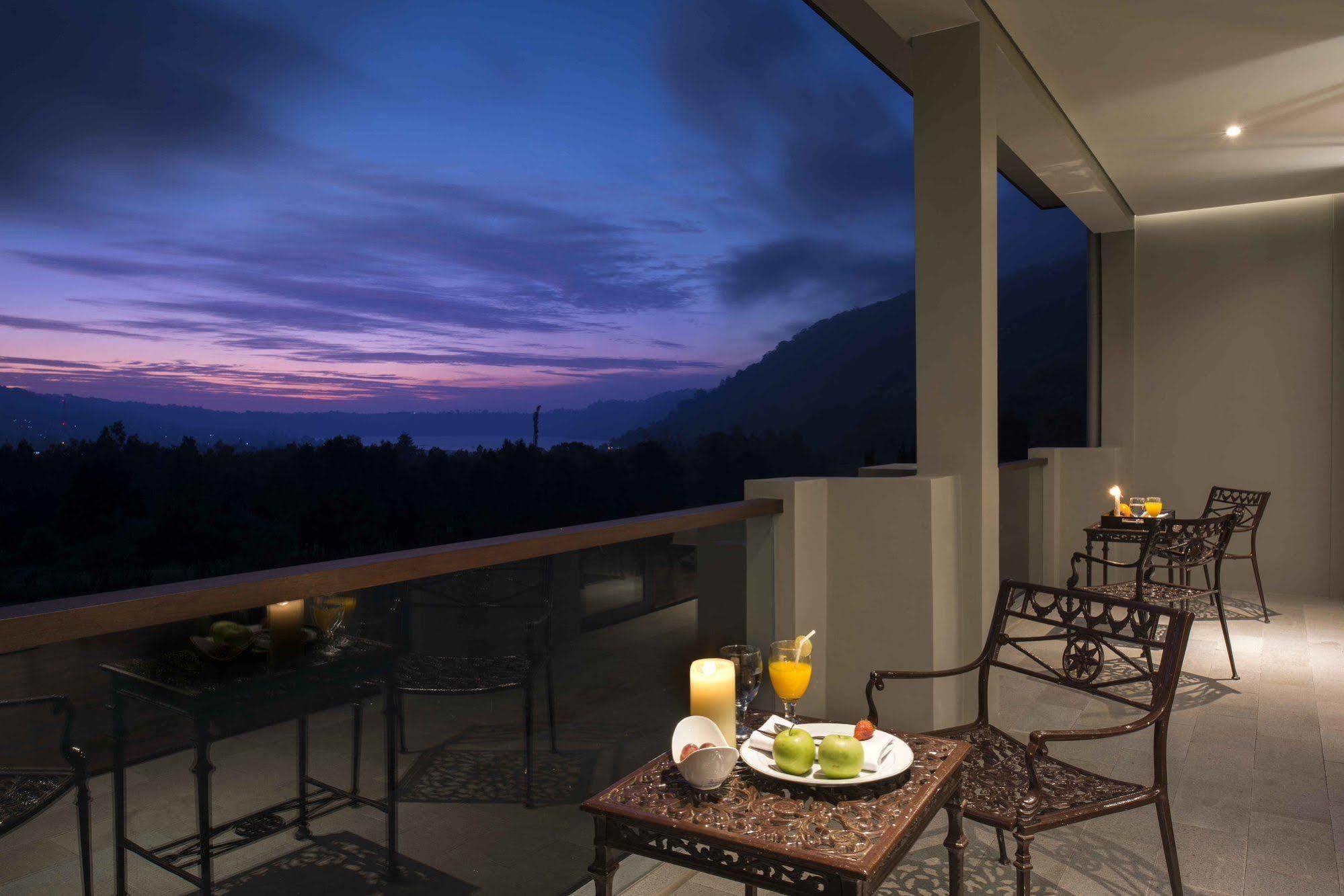 Hotel Bali Handara Kosaido Country Club 3*